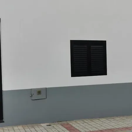 Situacion Inmejorable. Centrico Y Tranquilo * Каррисаль
